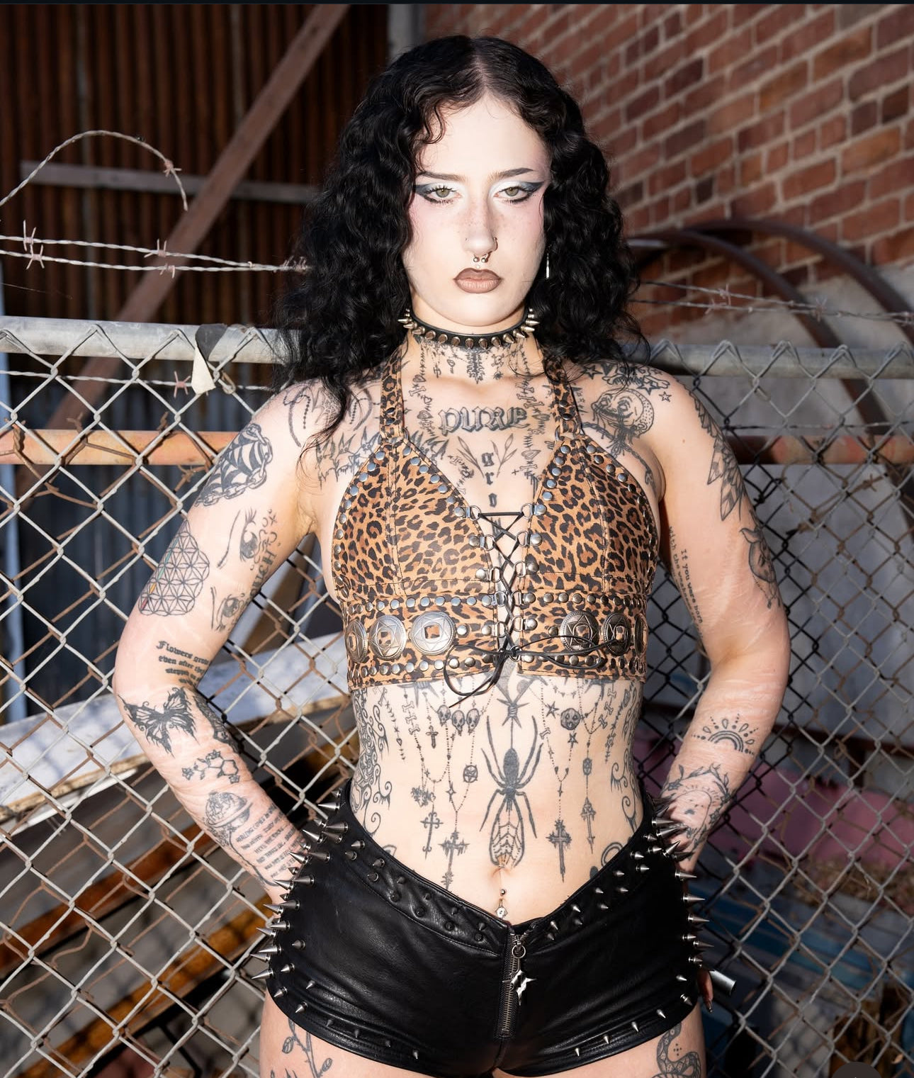 BARBWIRE CHEETAH HALTER TOP